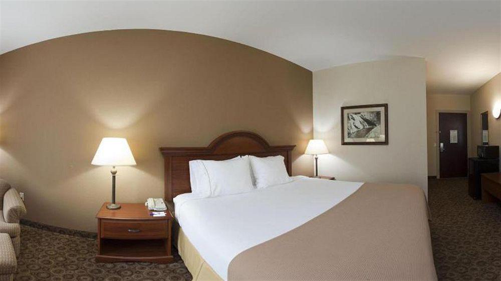 Comfort Inn & Suites Brevard Zewnętrze zdjęcie